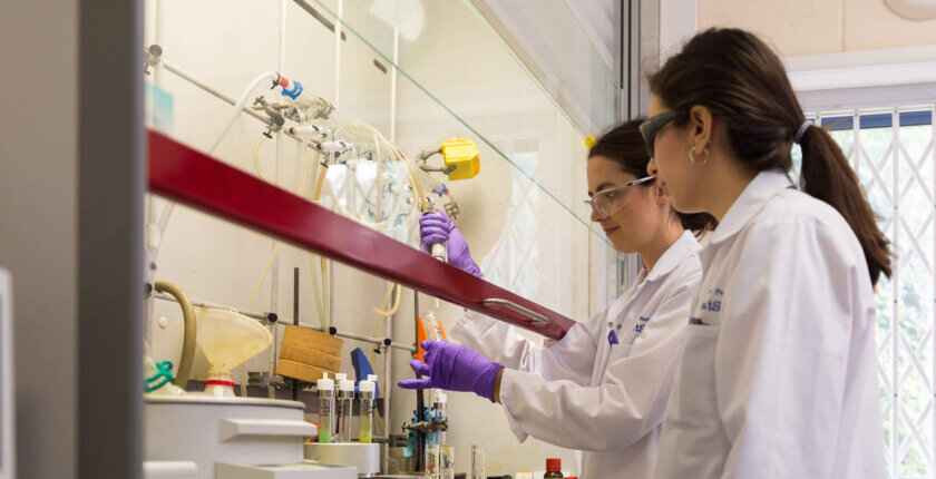 CatSci commissions new material science lab as part of ambition to integrate medicines development