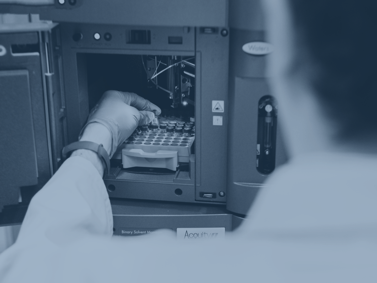 10 peptide synthesis laboratory